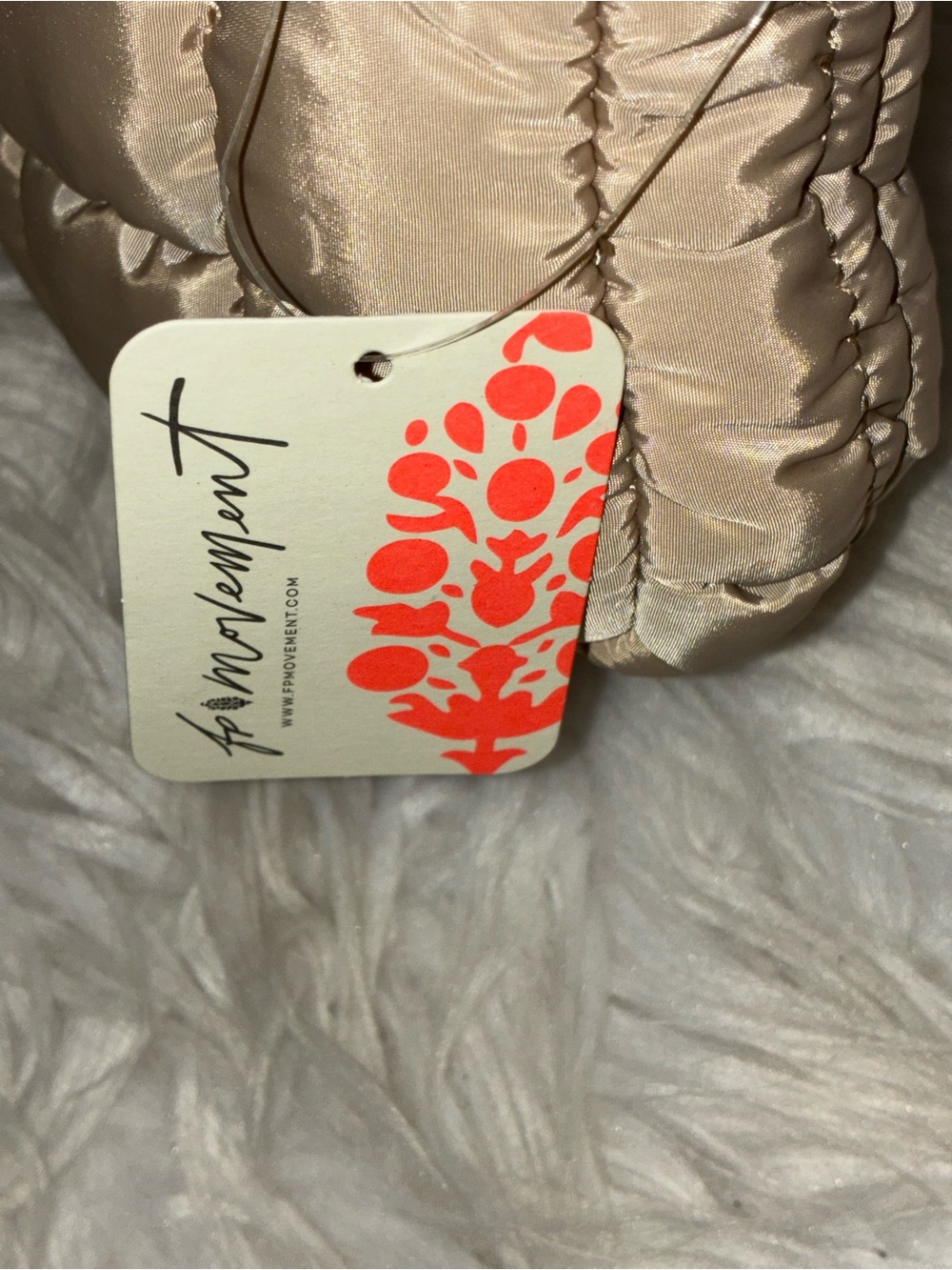 NWT beige Free People Movement quilted micro pouch wristlet bag - Picture 5 of 8